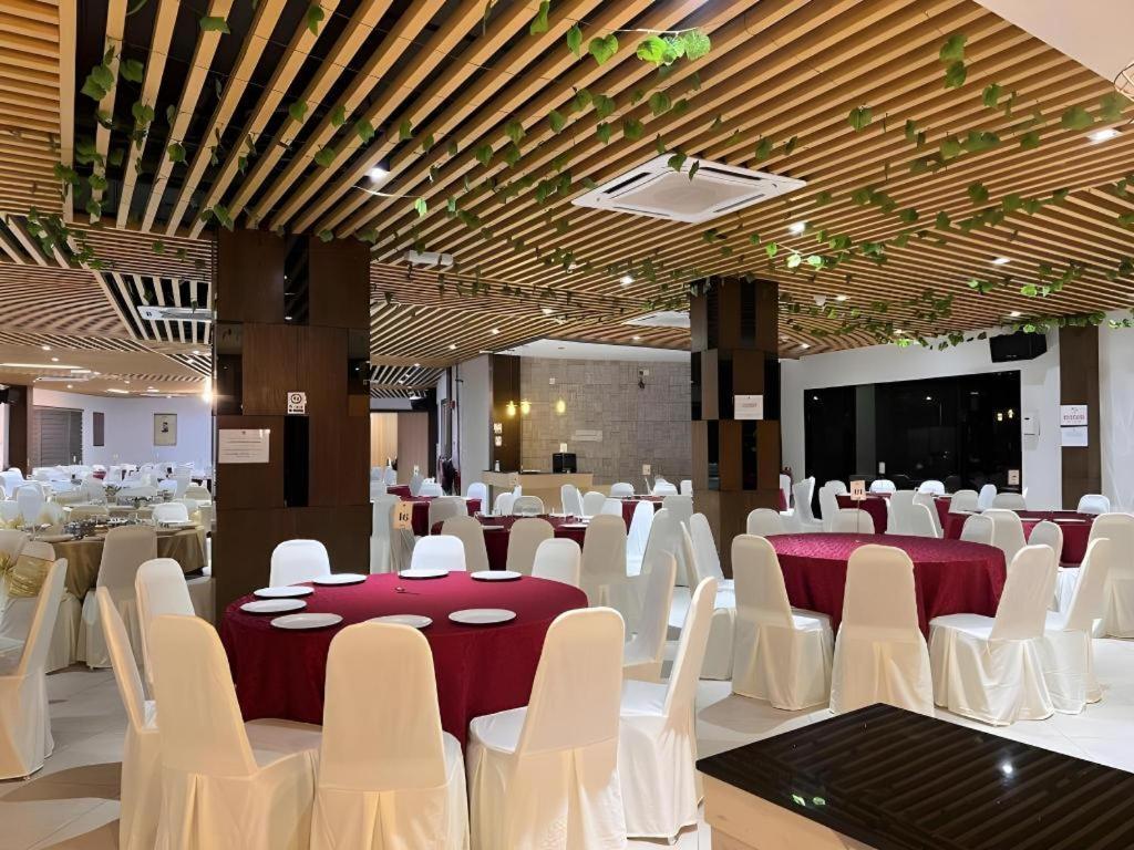 D Arc Hotel Kota Kinabalu Exteriér fotografie